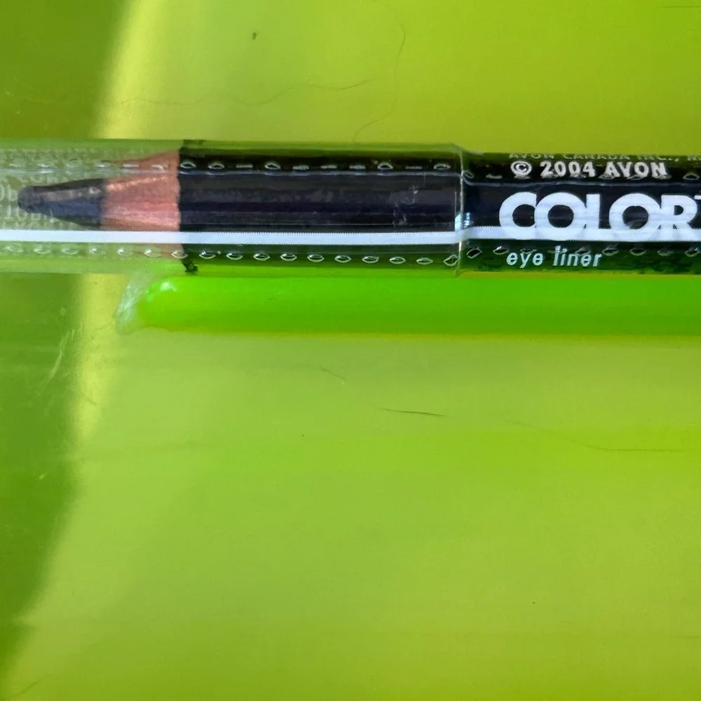 Avon Colortrend Eyeliner. Black